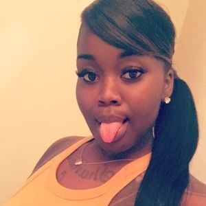 Meet your Posher, Juiicy